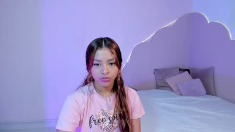 stefie online show from 12/19/24, 06:45