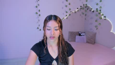 stefie online show from 02/06/25, 07:40