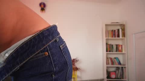 Snapshot of stefigirl chatting on 10/10/25, 07:24 Stef online show from 10/10/25, 07:24