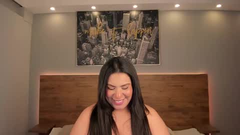 Snapshot of stefy_cherry chatting on 02/19/25, 11:36 Stefy Cherry online show from 02/19/25, 11:36