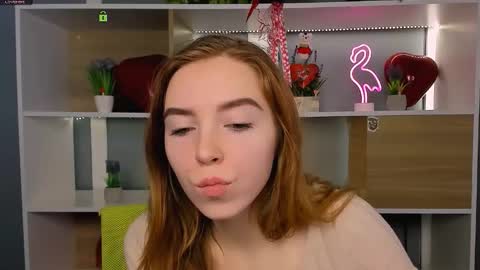 stella_flower online show from 02/15/26, 06:43