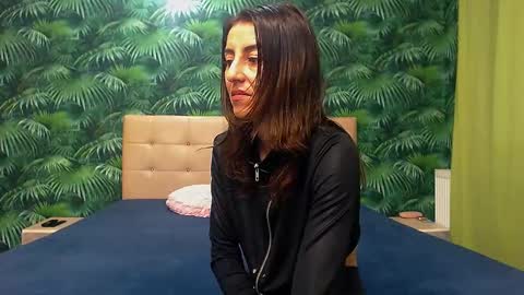 Stella John online show from 01/12/25, 09:30