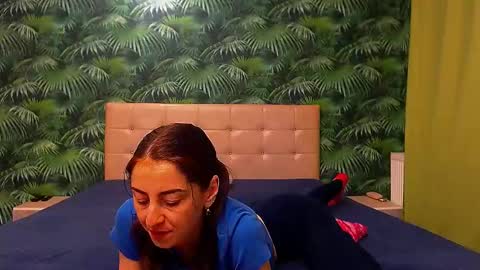 Stella John online show from 02/12/25, 05:37