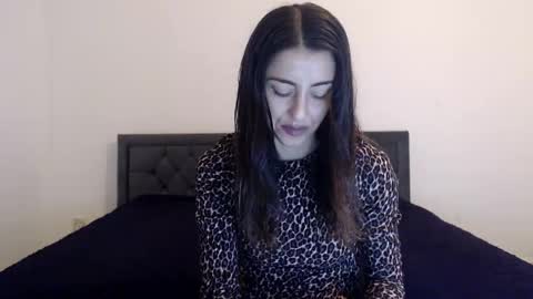 Stella John online show from 10/01/25, 06:19