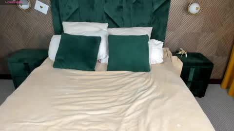 Stella Leee online show from 04/12/26, 11:32