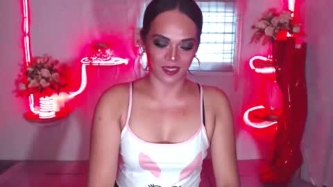 Snapshot of stellabronze chatting on 12/16/24, 03:30 stella online show from 12/16/24, 03:30
