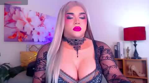 CALL ME STELLA online show from 11/08/25, 03:39