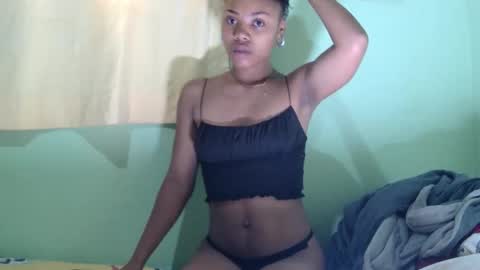 stellah2555 online show from 04/05/26, 04:31