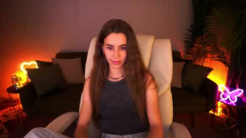 Snapshot of stellahoneywell chatting on 06/25/26, 01:15 stellahoneywell online show from 06/25/26, 01:15
