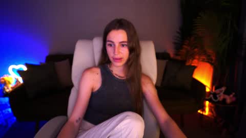 Snapshot of stellahoneywell chatting on 06/27/26, 01:06 stellahoneywell online show from 06/27/26, 01:06