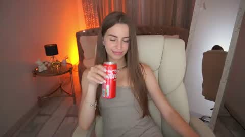 Snapshot of stellahoneywell chatting on 07/24/26, 01:31 stellahoneywell online show from 07/24/26, 01:31
