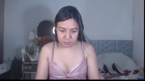 Snapshot of stellahugets chatting on 09/23/25, 07:28 Stella online show from 09/23/25, 07:28