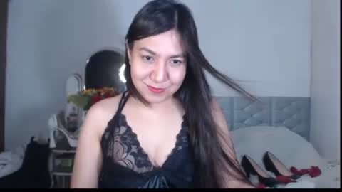 Snapshot of stellahugets chatting on 09/24/25, 03:04 Stella online show from 09/24/25, 03:04