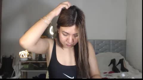 Snapshot of stellahugets chatting on 11/07/25, 06:41 Stella online show from 11/07/25, 06:41