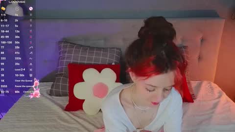 Stella online show from 03/26/26, 03:45