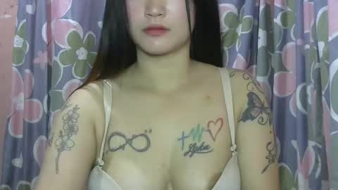 Snapshot of stellapearlx chatting on 05/04/26, 02:29 Stellapearlx online show from 05/04/26, 02:29