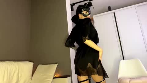 Snapshot of stellaqt chatting on 11/27/25, 09:00 stellaqt online show from 11/27/25, 09:00