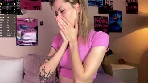 Alexia online show from 07/06/26, 05:48