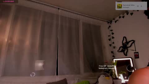 stellart_ online show from 01/15/25, 02:17