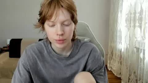Snapshot of stellaswen chatting on 06/04/26, 11:05 S T E L L A online show from 06/04/26, 11:05