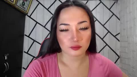 Snapshot of stellaven chatting on 09/19/25, 06:41 Stellaven online show from 09/19/25, 06:41