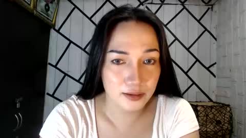 Snapshot of stellaven chatting on 05/24/26, 02:49 Stellaven online show from 05/24/26, 02:49