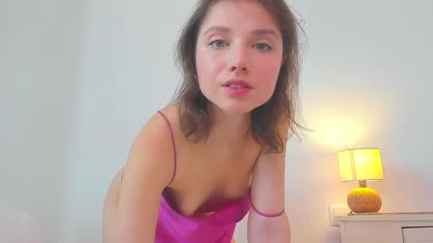 stellawells online show from 01/05/25, 01:15