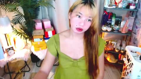 Snapshot of stellaxtemptationx chatting on 06/06/26, 12:43 Stella sweet online show from 06/06/26, 12:43