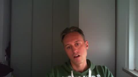 sten015 online show from 10/27/25, 03:27