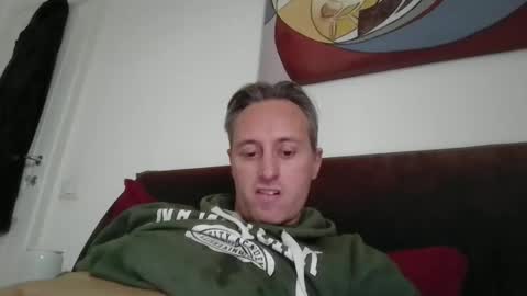 sten015 online show from 11/27/25, 01:35