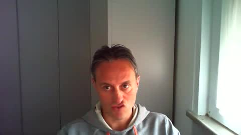sten015 online show from 05/04/26, 03:41
