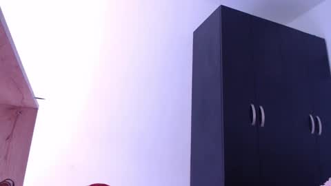 MIA online show from 11/08/25, 02:45