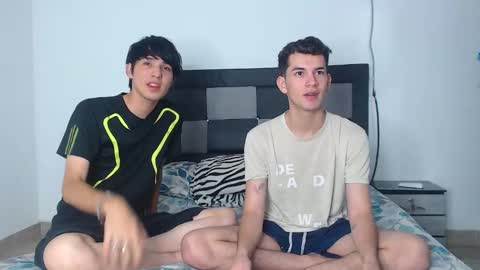 Snapshot of stepben_and_daniel chatting on 03/12/26, 07:42 Stepben and Daniel online show from 03/12/26, 07:42