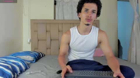 Stepcouple   online show from 09/28/25, 10:15