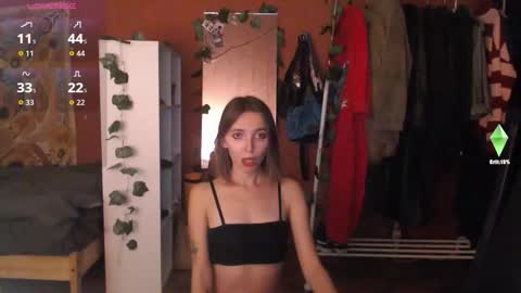 Stephanie 3 online show from 09/15/25, 04:29