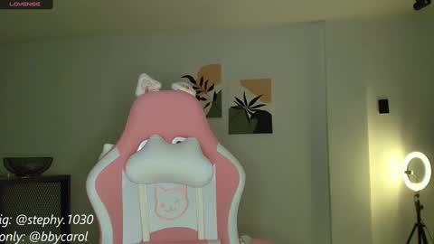 Snapshot of steph_y1030 chatting on 01/16/25, 03:23 stephany online show from 01/16/25, 03:23