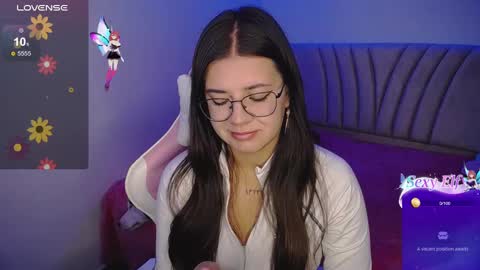 Snapshot of stepha_sweet chatting on 12/03/24, 04:36 Emma online show from 12/03/24, 04:36