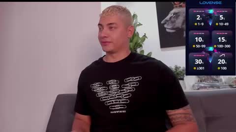 Snapshot of stephan_x chatting on 09/14/25, 07:35 Stephan online show from 09/14/25, 07:35