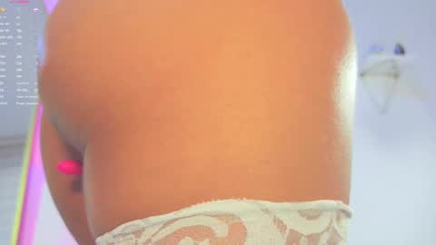 stephania_let online show from 03/12/25, 01:40