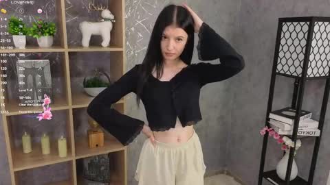 Amelia online show from 04/30/26, 01:45