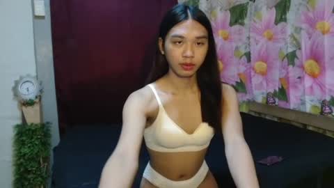 stephanie_zee online show from 06/28/26, 09:15
