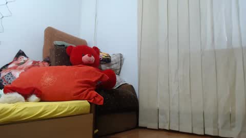 Stephanie   online show from 12/22/24, 02:16