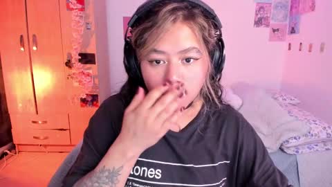 Stephanie  online show from 03/11/25, 12:44