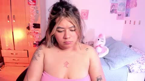 Stephanie  online show from 03/12/25, 04:08