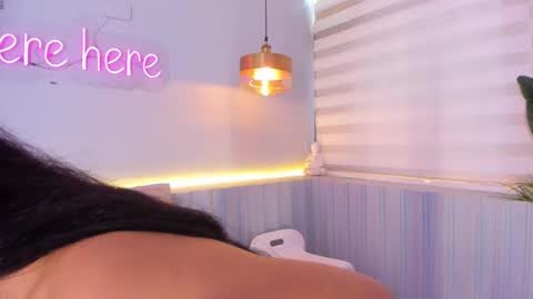 Stephany  online show from 11/17/25, 04:57