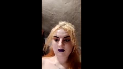 Stephany online show from 03/30/26, 08:54