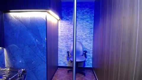 stephany_rodriguez_ online show from 02/01/26, 12:04