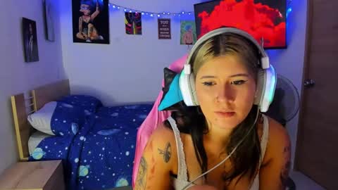 Stephany  independient model  online show from 01/17/25, 04:39