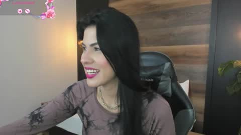 S T E P H A N Y A online show from 04/13/26, 08:36