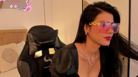 S T E P H A N Y A online show from 04/22/26, 07:37